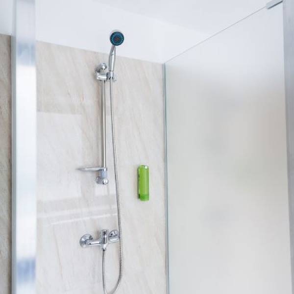 Kabiny prysznicowe - najnowsze trendy w aranżacji łazienki